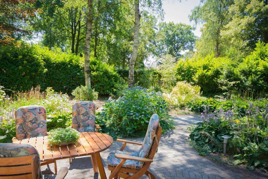 Luxe Recreatiebungalow Zelhem Eksteriør billede