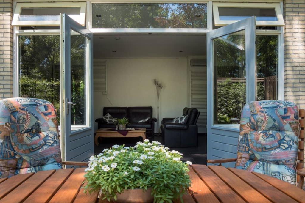 Luxe Recreatiebungalow Zelhem Eksteriør billede